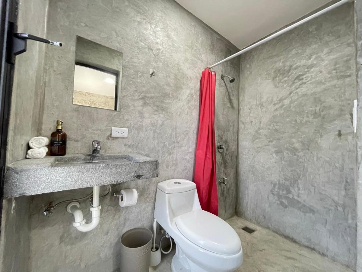 Casa Y Departamentos Lavanda Mérida Extérieur photo